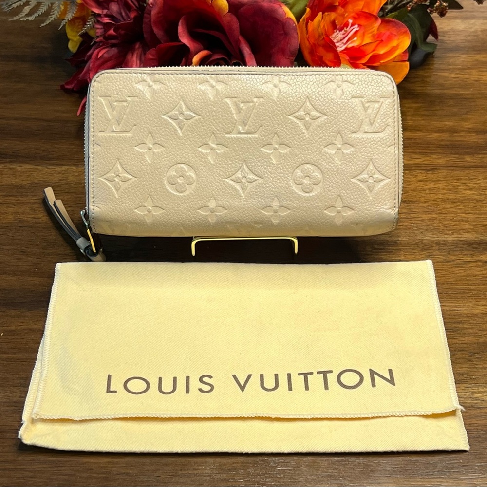 Authentic Louis Vuitton Empreinte Zip-Around Wallet - EUC